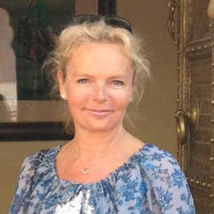 India -A Midnight Rose with Lucinda Riley