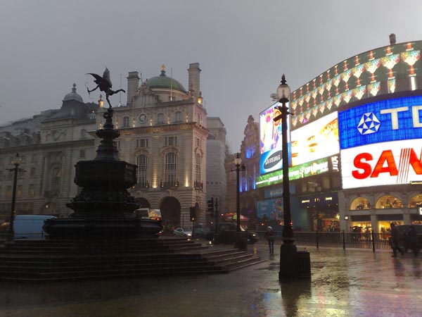 The Rack Piccadilly (c) Simon Michael