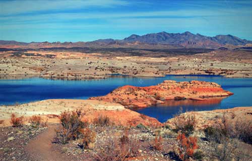 ‘Lake Mead’ recreational area in Nevada (c) Love Books Group