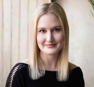 A Three-Martini Lunch in New York –  Suzanne Rindell