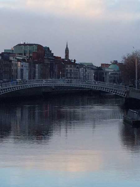 Ha'penny Bridge (c) Margaret Madden