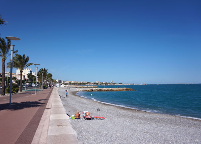 Cagnes-sur-Mer beach (c) Wikipedia