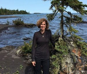 The Lightkeeper’s Daughters – Lake Superior – Canada – Jean E. Pendziwol