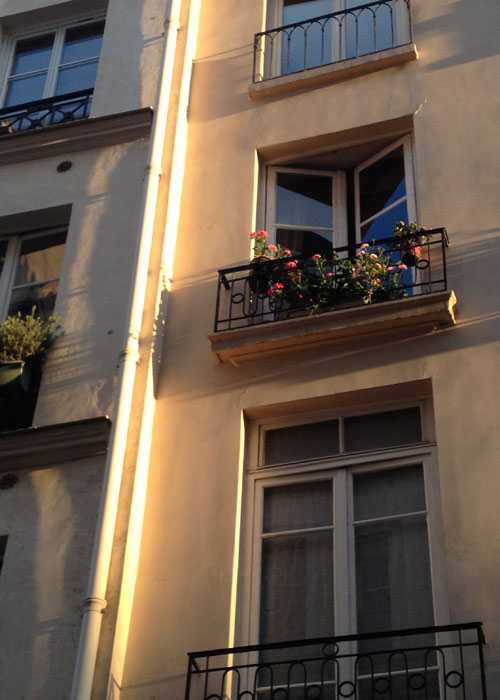 Paris apartments (c) Sarah Morgan