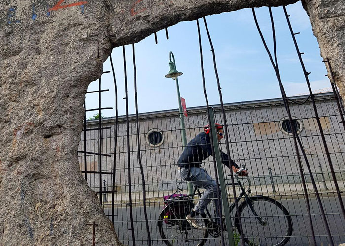 Berlin Wall (c) Clare Harvey