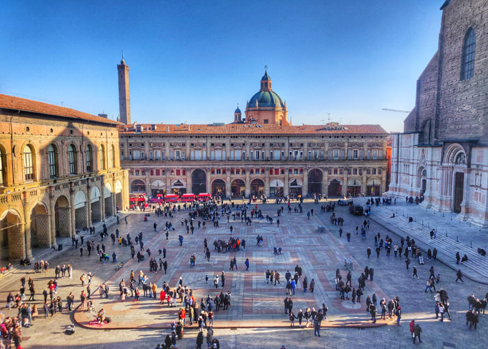 Travel to Bologna with Tom Benjamin