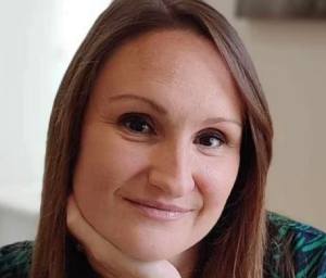 Helen Lewis