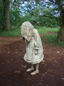 Weeping Girls (c) Laura Ford