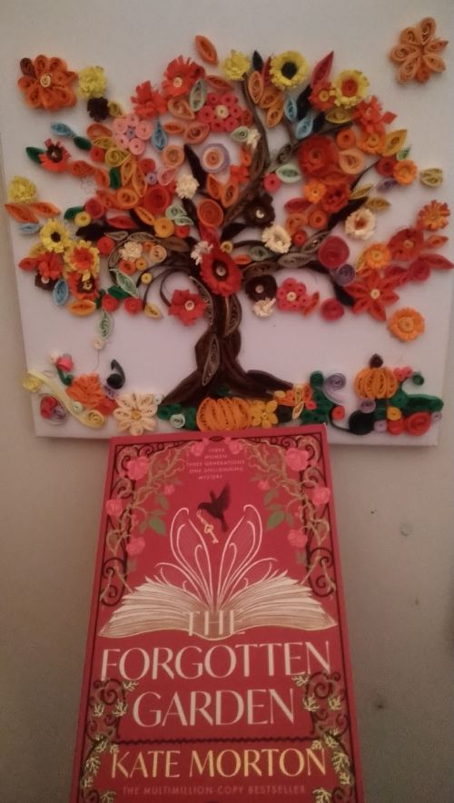The Forgotten Garden - and paper quilling tree (c) TheBookTrail